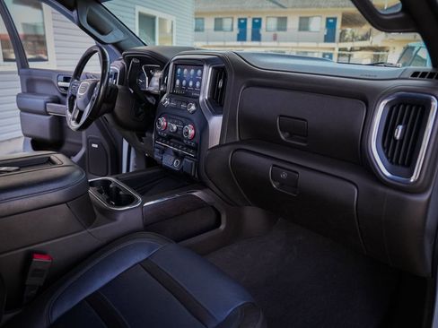 Used 2020 GMC Sierra 2500 Denali w/ Denali Ultimate Package image 38