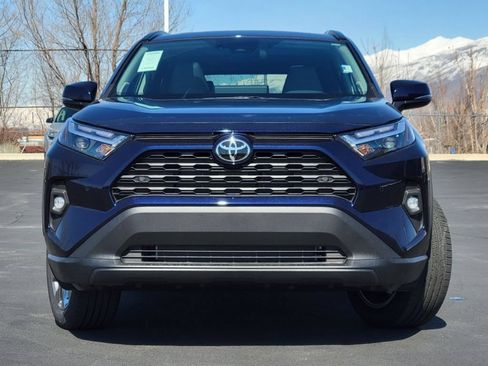 Used 2023 Toyota RAV4 XLE Premium AWD/4WD image 18