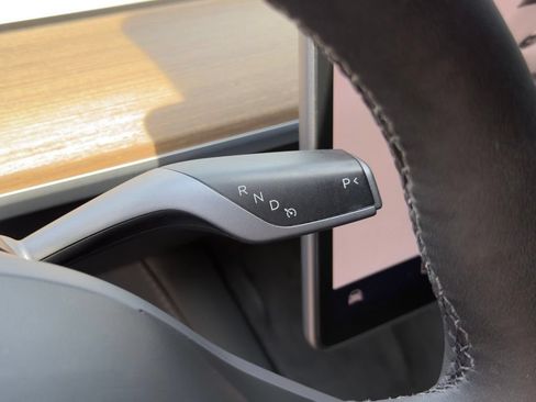 Used 2023 Tesla Model Y Performance AWD/4WD image 45