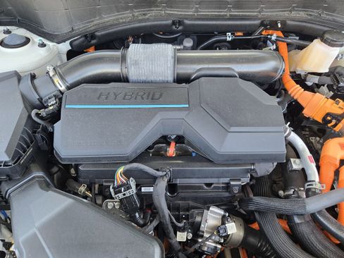 Used 2025 Hyundai Santa Fe Calligraphy FWD image 30