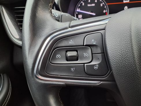 Used 2023 Buick Envision Essence FWD image 15