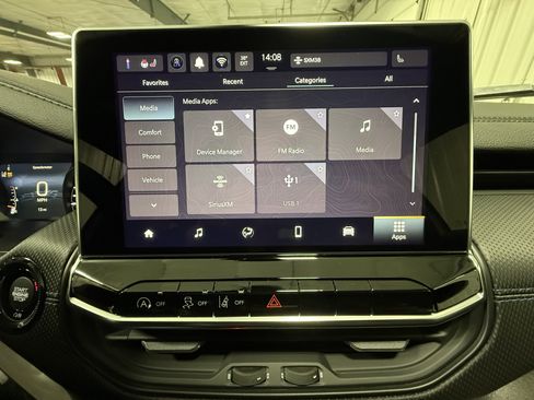 New 2026 Jeep Compass Latitude image 35