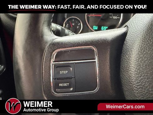 Used 2015 Jeep Wrangler Unlimited Sport w/ Quick Order Package 24S AWD/4WD image 33