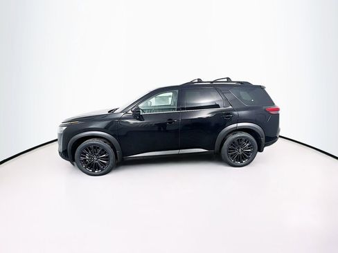 New 2026 Nissan Pathfinder SL image 4