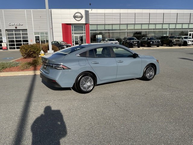 Used 2026 Nissan Sentra SV w/ Floor Mat Package FWD image 6