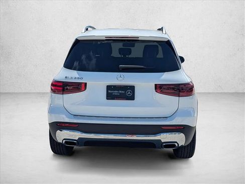 New 2026 Mercedes-Benz GLB 250 image 7