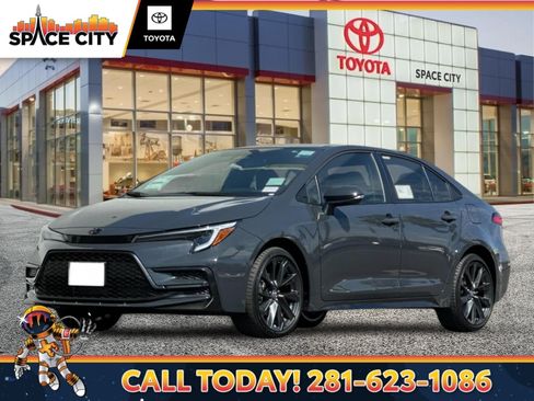 New 2026 Toyota Corolla SE FWD image 1