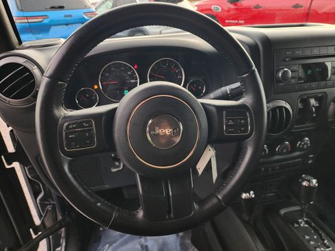 Used 2017 Jeep Wrangler Unlimited Sport w/ Quick Order Package 24S image 23