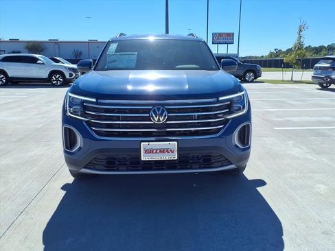 New 2026 Volkswagen Atlas SE FWD image 3
