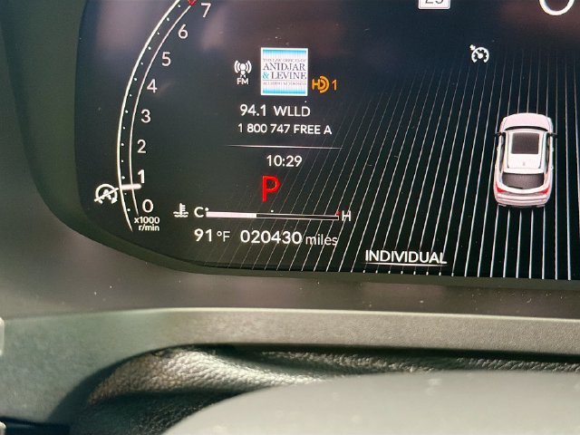 Used 2025 Acura MDX FWD image 12