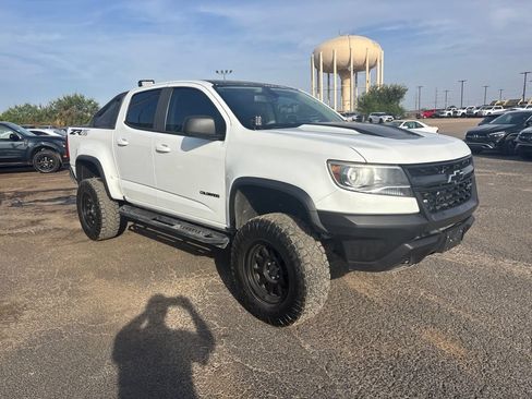Used 2019 Chevrolet Colorado ZR2 AWD/4WD image 3