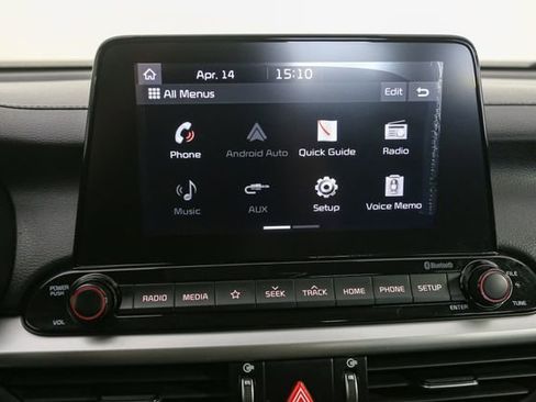 Used 2020 Kia Forte LXS FWD image 19
