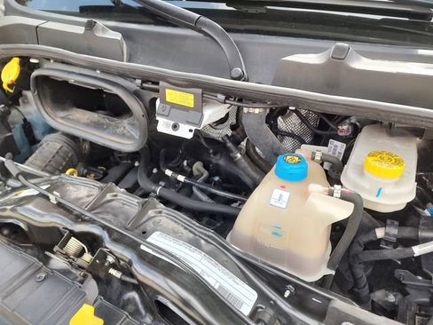 Used 2025 RAM ProMaster 3500 w/ Convenience Group FWD image 31