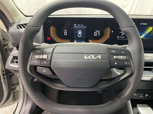 New 2026 Kia K4 EX FWD image 22