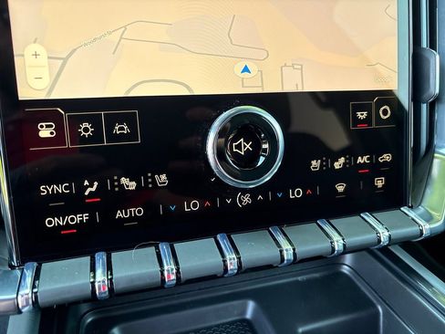 New 2026 GMC Acadia AT4 w/ Luxury Package AWD/4WD image 24