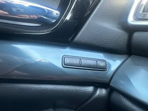 Used 2023 Nissan Maxima SR w/ Sport Mat Group FWD image 29