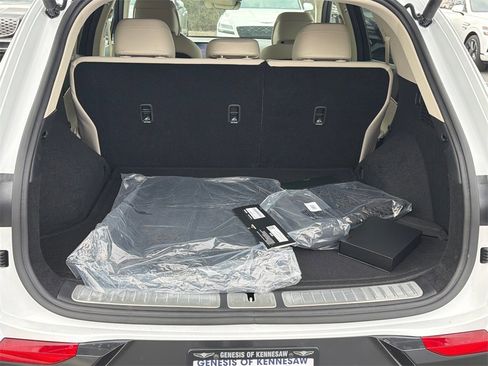 New 2026 Genesis GV70 2.5T Select image 18