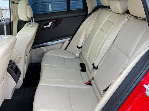 Used 2015 Mercedes-Benz GLK 350 350 4MATIC image 11