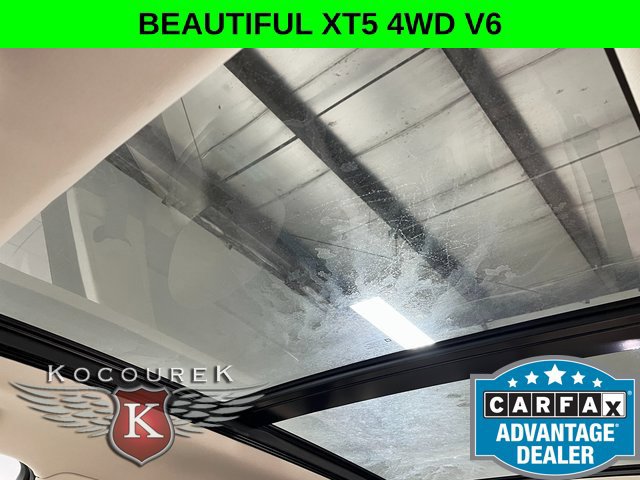 Used 2021 Cadillac XT5 Premium Luxury AWD/4WD image 19