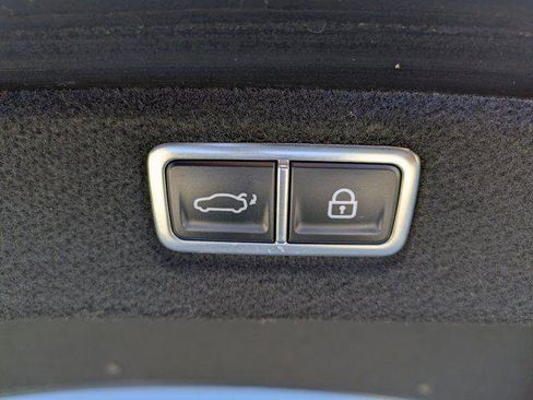 New 2024 Hyundai Sonata Limited FWD image 17