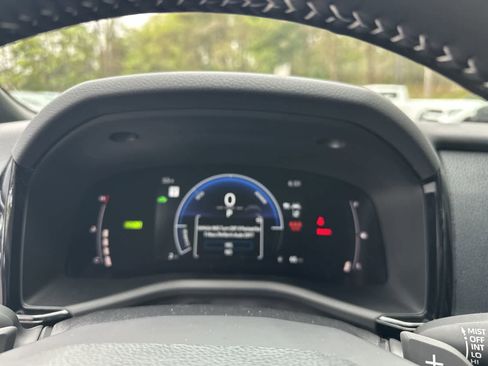 New 2026 Toyota Camry SE FWD image 33