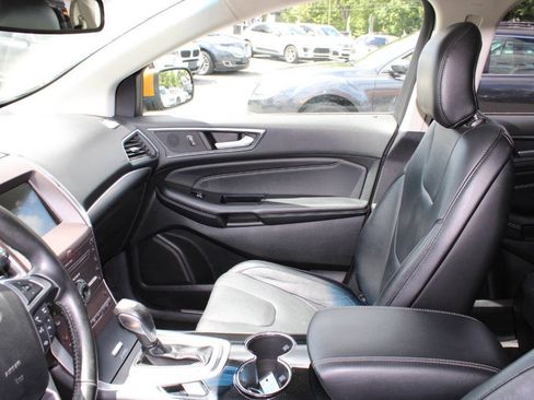 Used 2016 Ford Edge Titanium AWD/4WD image 14