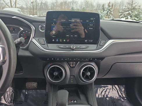 Used 2023 Chevrolet Blazer LT w/ Convenience Package image 20