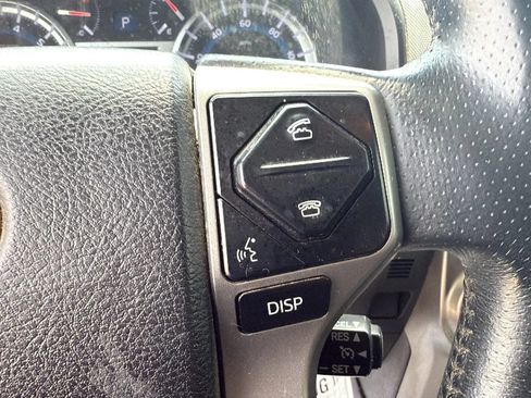 Used 2018 Toyota 4Runner SR5 RWD image 23