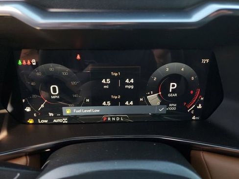 New 2026 GMC Canyon AT4 image 31