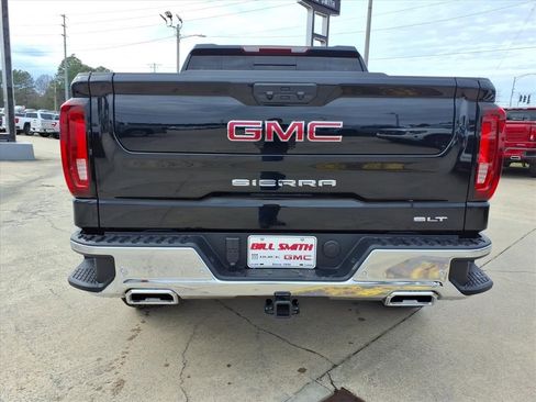 New 2026 GMC Sierra 1500 SLT w/ SLT Premium Package image 6