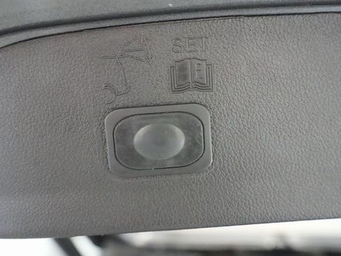 Used 2014 Ford Escape SE w/ Equipment Group 201A image 10