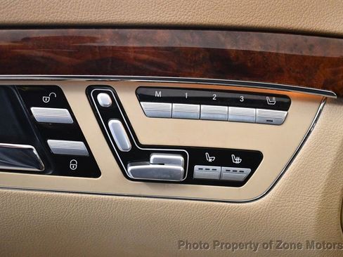 Used 2008 Mercedes-Benz S 550 4MATIC image 31