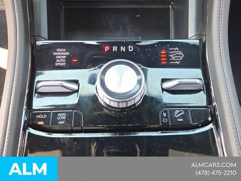 Used 2024 Jeep Grand Cherokee L Summit AWD/4WD image 23