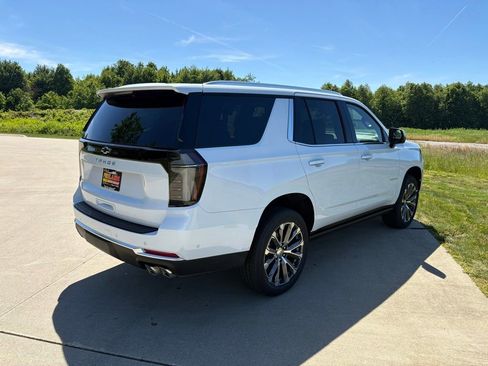New 2026 Chevrolet Tahoe High Country w/ LPO, Illumination Package AWD/4WD image 9