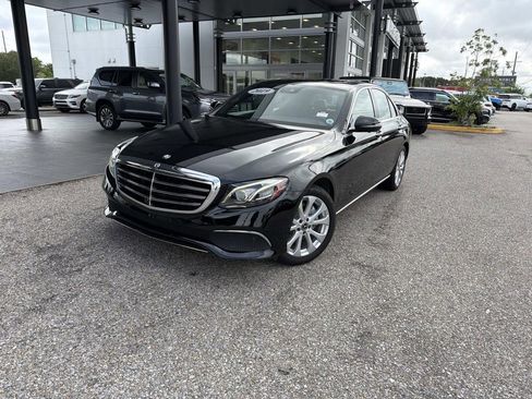 Used 2019 Mercedes-Benz E 300 image 3