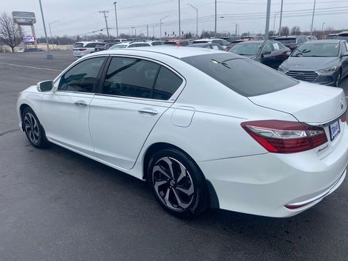 Used 2016 Honda Accord EX-L image 5