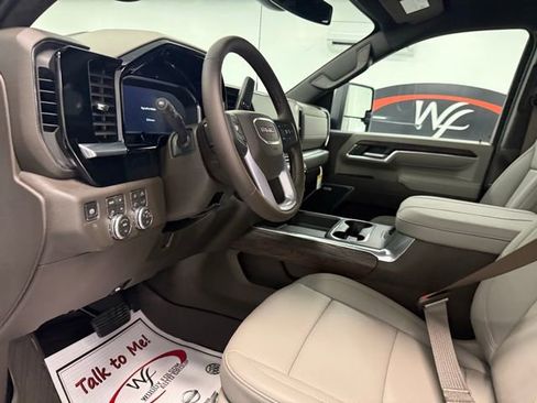 New 2026 GMC Sierra 2500 SLT image 12