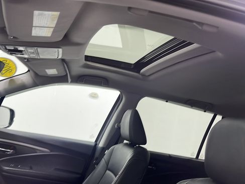 Used 2022 Honda Pilot EX-L image 13