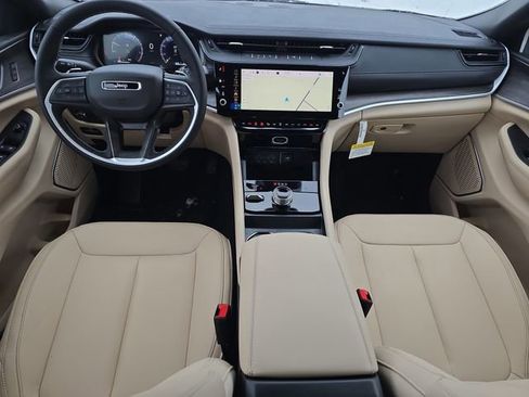 New 2026 Jeep Grand Cherokee Limited w/ Limited Altitude Package image 12