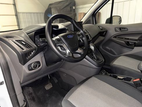 Used 2022 Ford Transit Connect XL FWD image 18