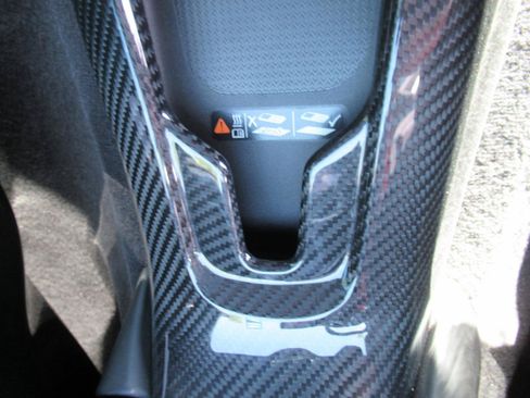 Used 2023 Chevrolet Corvette Stingray Premium Conv w/ Z51 Performance Package RWD image 17