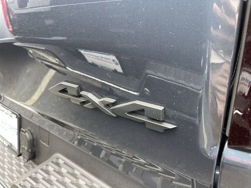 Used 2026 RAM 1500 Laramie w/ Night Edition AWD/4WD image 9