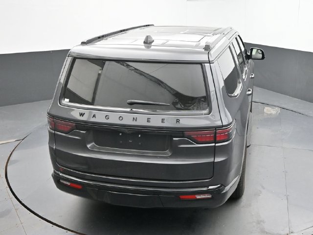 Used 2024 Jeep Wagoneer Series II AWD/4WD image 38