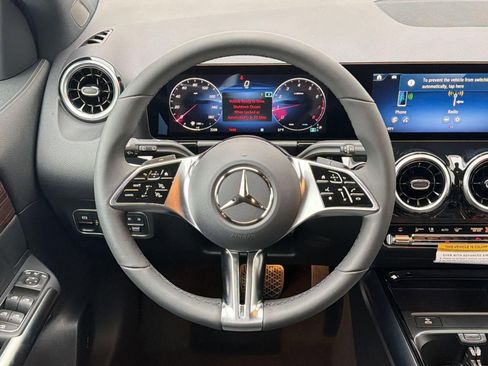 New 2026 Mercedes-Benz GLA 250 4MATIC image 17