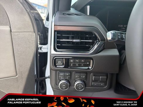 New 2026 GMC Yukon XL Denali w/ Denali Reserve Package AWD/4WD image 17
