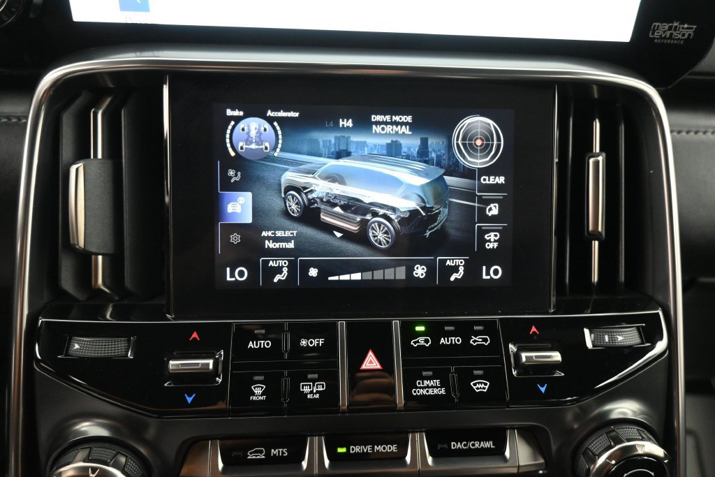 Used 2024 Lexus LX 600 F Sport AWD/4WD image 10