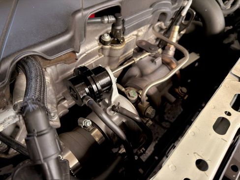 Used 2017 Chevrolet Cruze LT w/ Convenience Package image 57