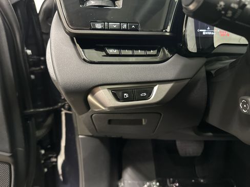 Certified 2025 Lexus RX 350 AWD w/ Convenience Package image 37