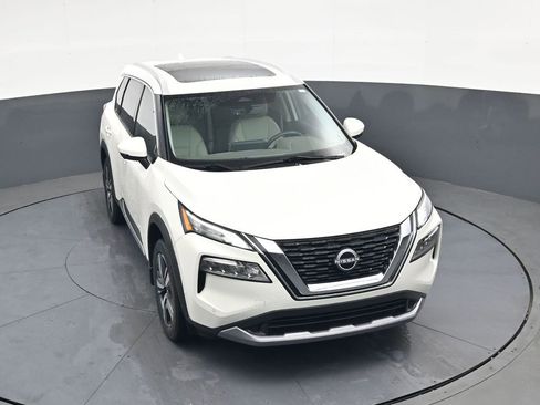 Used 2023 Nissan Rogue SL w/ SL Premium Package FWD image 34