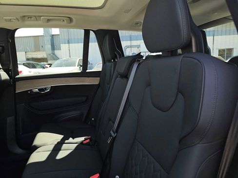 New 2026 Volvo XC90 B6 Core AWD/4WD image 18